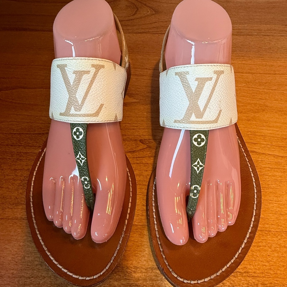 Louis Vuitton Monogram Canvas Flat Sandals – Size 39